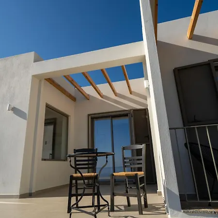 Villa Livas Sun House *