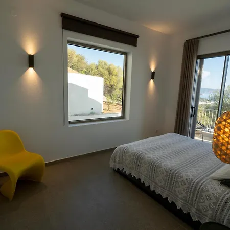 Willa Livas Sun House