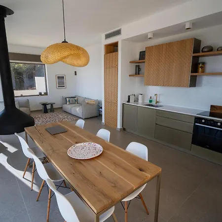 Livas Sun House Willa *